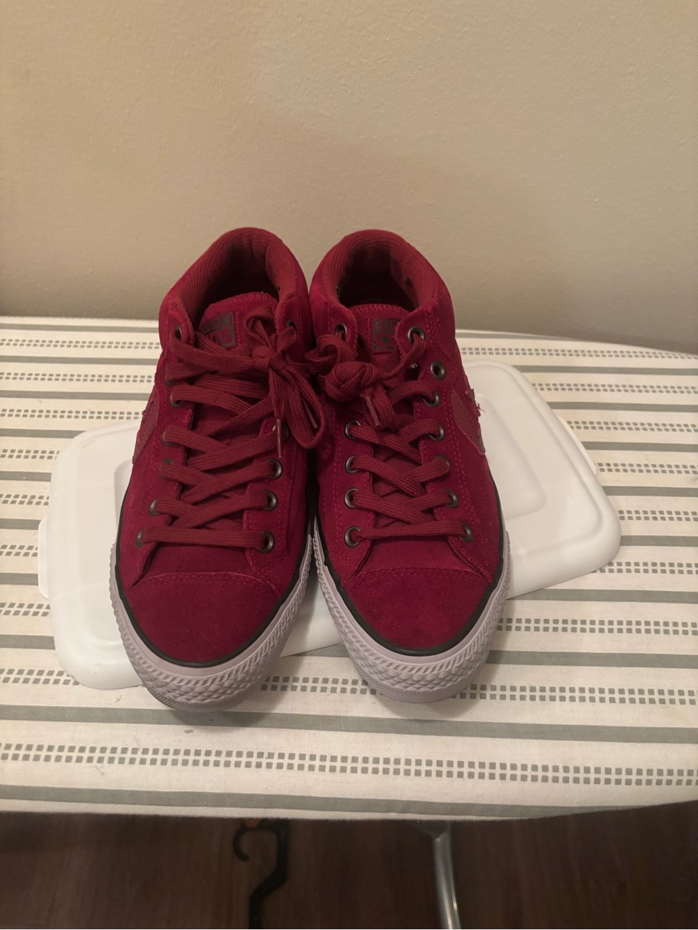 Converse CONS CTS OX Burgundy Suede Skate Shoes Men’s Size 9 Red Low-Top Canvas